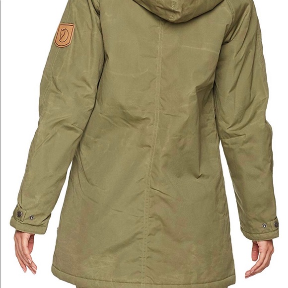 Fjallraven women’s winter parka - Picture 2 of 3